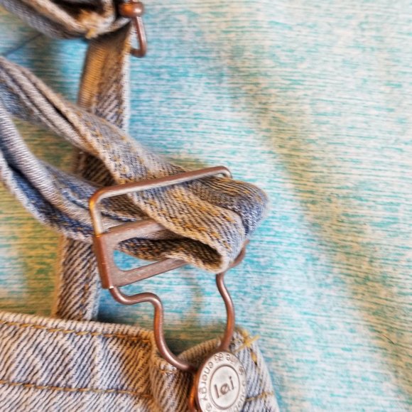 Lei Distressed Overall Jean Shorts JUNIORS Medium - Picture 6 of 12